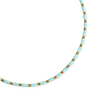 NEVA necklace Mint close up