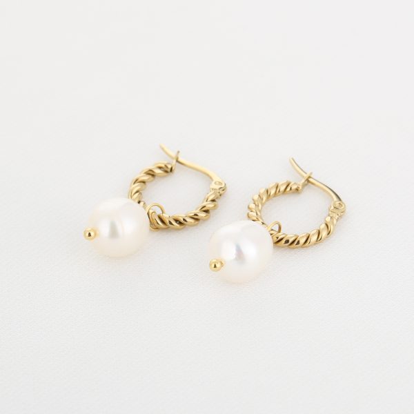 VALE earrings