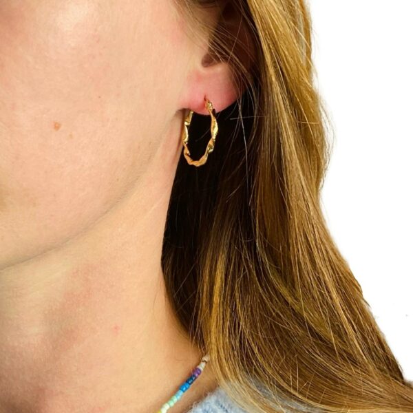 VIOLET earrings Gold model